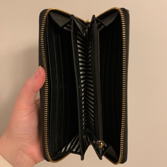 Kate Spade Wallet - Picture 3 of 4